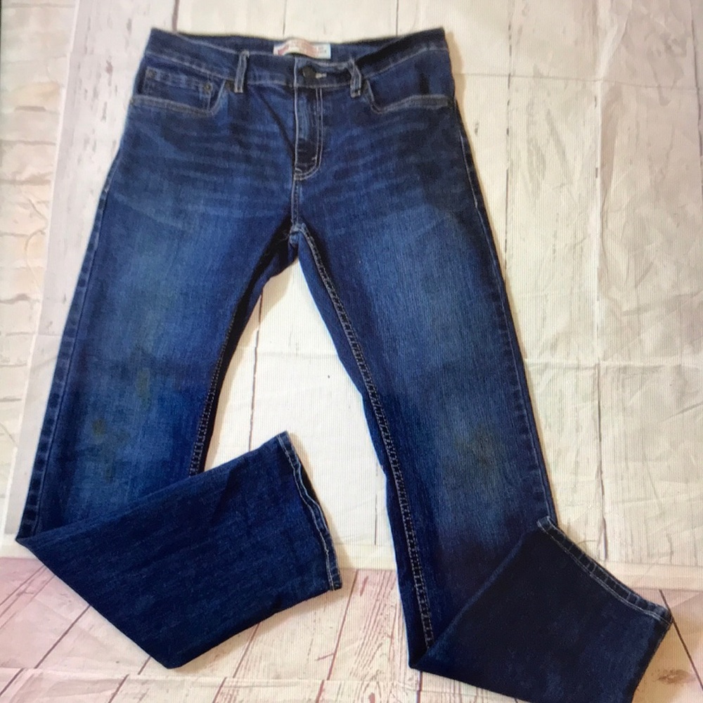 Levi’s slim fit jeans size 29 -0114
